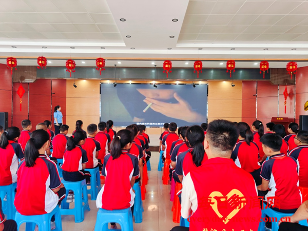 图片2.png 图片2.png