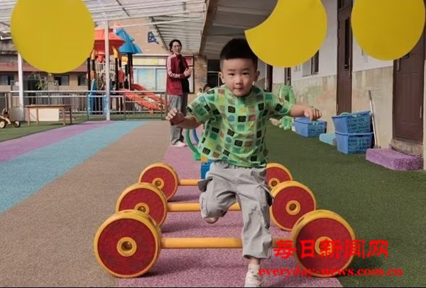 烟台市福山区实验小学幼儿园开展“月满中秋